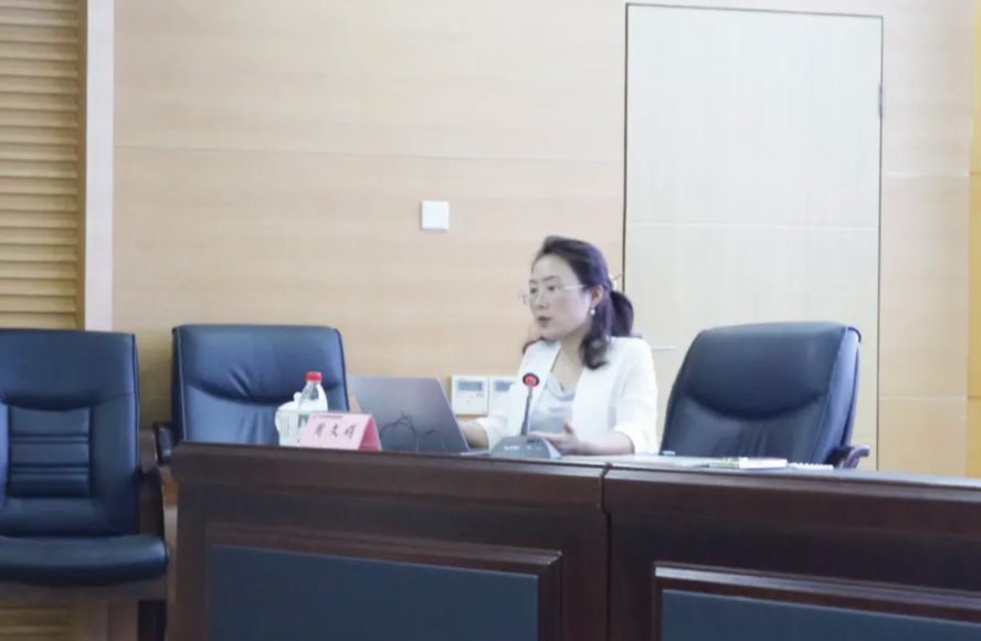 《采购及合同审查的法律风险》专题培训现场照片